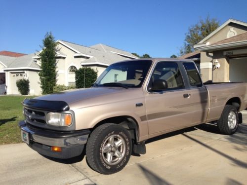 1997 mazda b4000 se extended cab *only 105k miles*