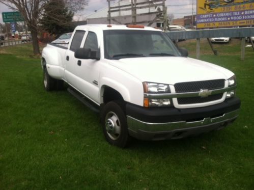 2003 chevrolet silverado 3500 ls crew cab pickup 4-door 6.6l..only 60k