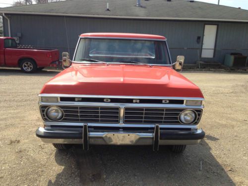 1973 ford f-100 w/ 390 v8