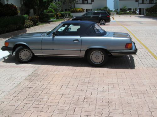 BLUE GRAY 1988 560 SL. 88K MILES COLD AIR NEW TOP, TIRES, BATTERY. ENGINE = 10, image 2