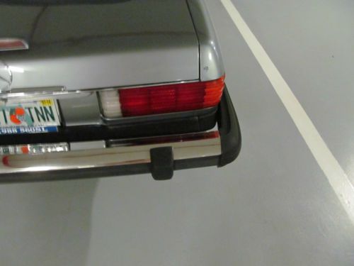 BLUE GRAY 1988 560 SL. 88K MILES COLD AIR NEW TOP, TIRES, BATTERY. ENGINE = 10, image 9