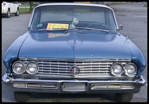 1961 buick lesabre 2 door classic car