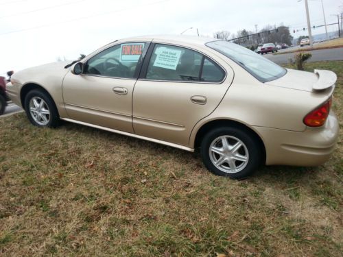 2002 oldsmobile alero gls sedan 4-door 2.2l