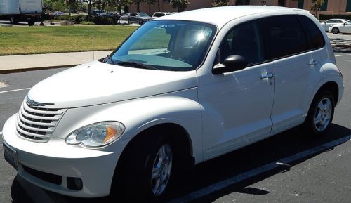 2009 chrysler pt cruiser white touring wagon 4-door 2.4l