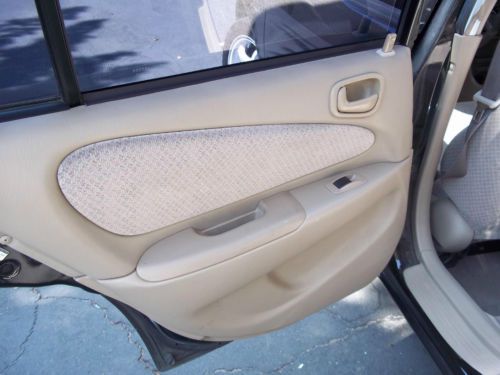 1999 Toyota Corolla CE Sedan 4-Door 1.8L CLEAN daily driver, NO reserve, image 4