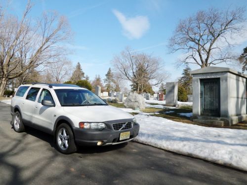 2003 volvo xc70 x/c wagon 4-door 2.5l turbo