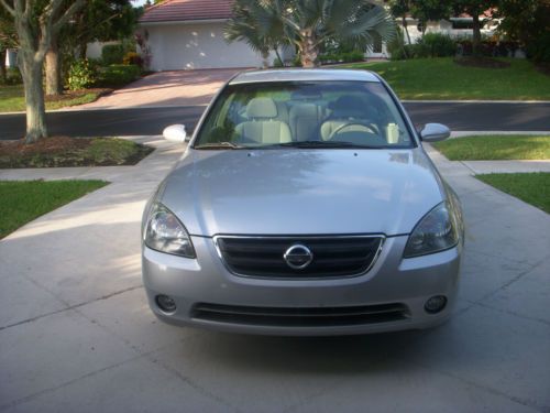 2002 Nissan Altima 2.5 S, US $4,900.00, image 2