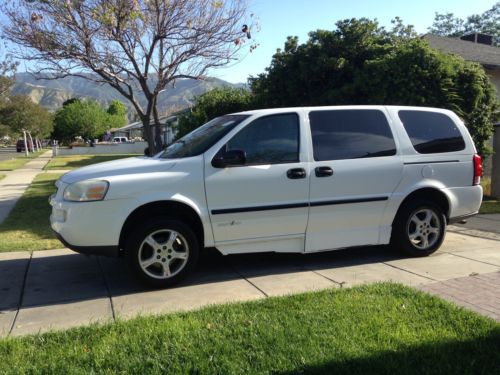 2008 chevy uplander handicap wheelchair van