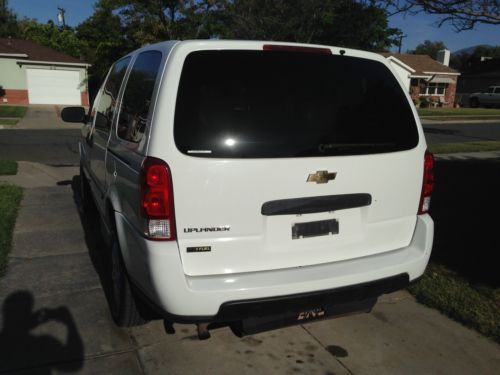 2008 CHEVY UPLANDER HANDICAP WHEELCHAIR VAN, image 2