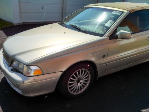 2002 volvo c70 base convertible 2-door 2.3l