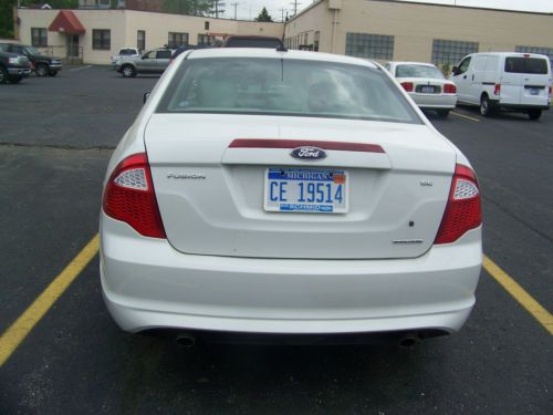 2011 ford fusion se sedan 4-door 3.0l