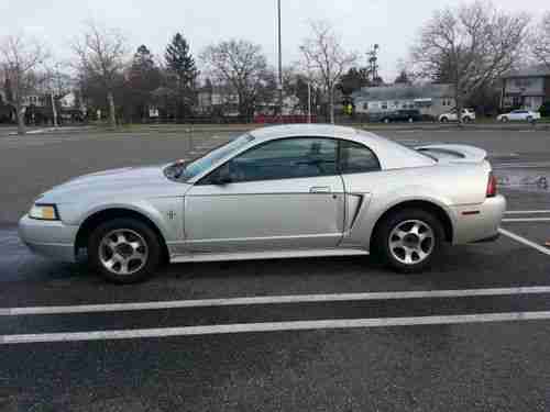 2000 Ford Mustang, 2 Door, Leather Interior, Good Conditon, Silver, V6,, image 4