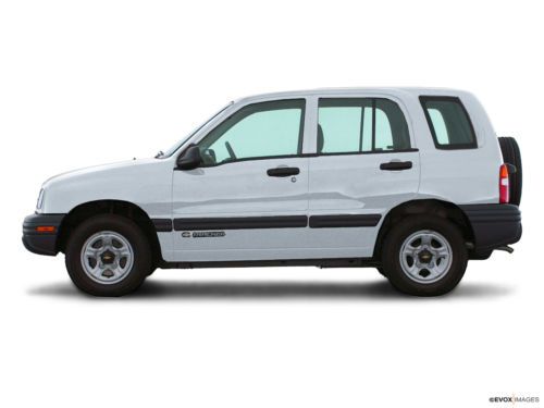 2002 chevrolet tracker lt sport utility 4-door 2.5l