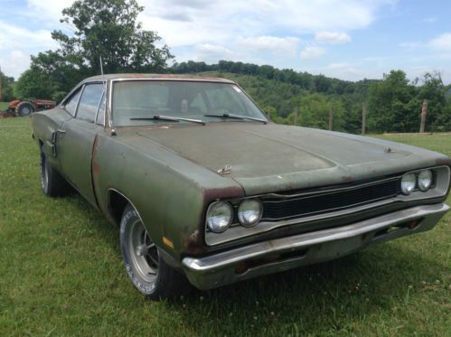 1969 dodge coronet super bee hardtop 2-door 7.2l