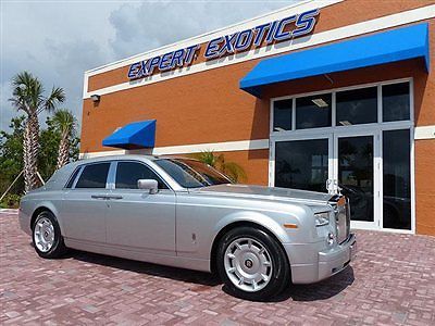 2005 phantom w/ rear theater, rear bucket seats, and more.