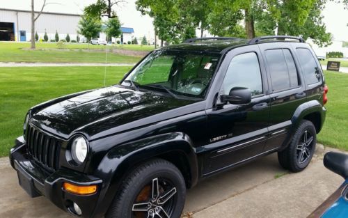 2003 jeep liberty limited 3.7 l rims new tires 4x4