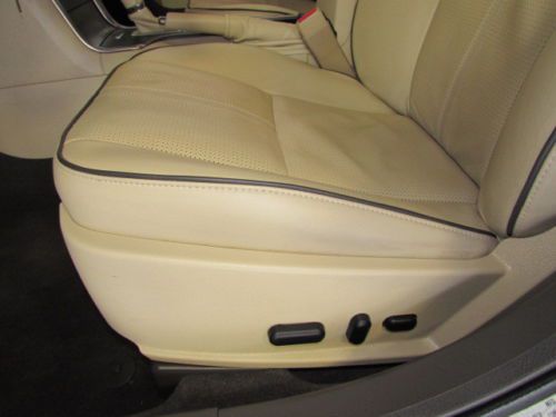 Sedan FWD Certified 3.5L Leather Sunroof CD (2) front & (2) rear assist handles, image 16