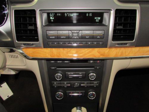 Sedan FWD Certified 3.5L Leather Sunroof CD (2) front & (2) rear assist handles, image 18