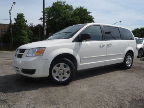 White se stow n go 85k miles 7 pass rear air pw pl cruise nice