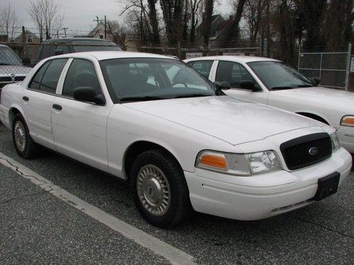 2001 ford crown victoria 4-door sedan, police intercepter 4.6l