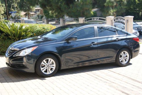 2011 hyundai sonata gls sedan 4-door 2.4l