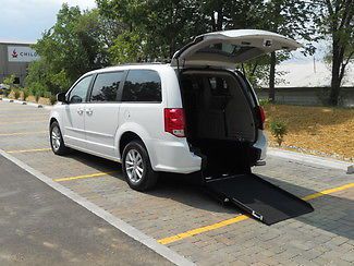 2014 white sxt handicap wheelchair accessible van!