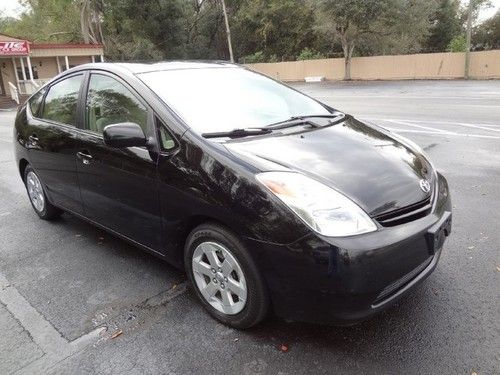2005 prius hybrid~runs excellent~clean~51 mpg~hwy miles~ready to go anywhere~wow