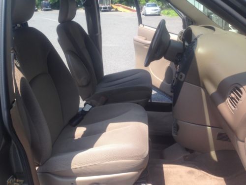 VAN  WHEELCHAIR HANDICAP DODGE GRAND CARAVAN 2003 SIDE ENTRY BRAUN POWER RAMP, US $9,999.00, image 16