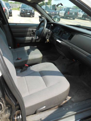 2010 Ford Crown Victoria Police Interceptor POLICE AUCTION - NO RESERVE, image 15