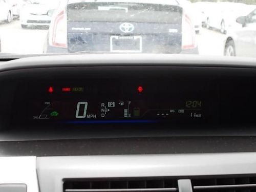 2014 toyota prius v three