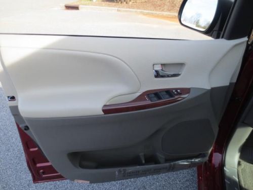 2014 Toyota Sienna XLE, US $30,429.00, image 12