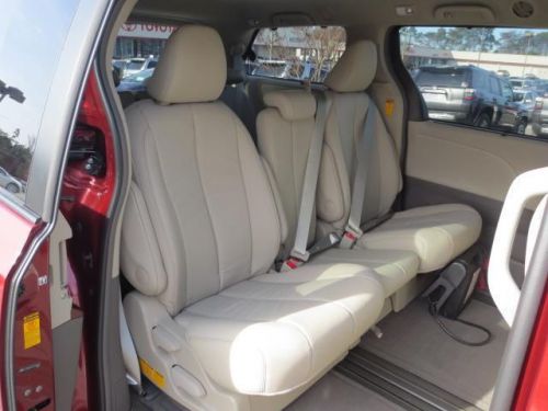 2014 Toyota Sienna XLE, US $30,429.00, image 17