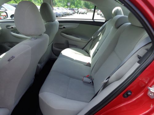 2013 toyota corolla le