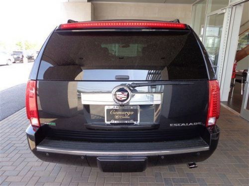 2012 cadillac escalade luxury