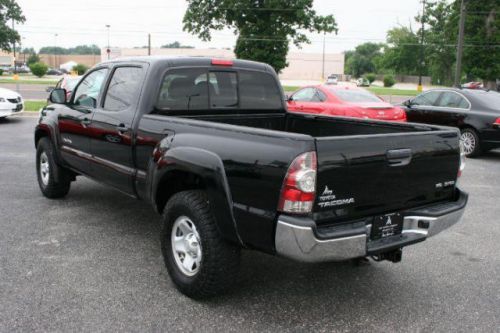 2013 toyota tacoma base