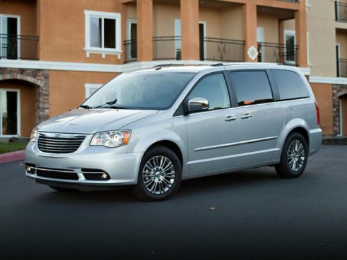 2014 chrysler town & country touring