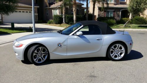 2004 bmw z4 3.0i convertible 2-door 3.0l smg