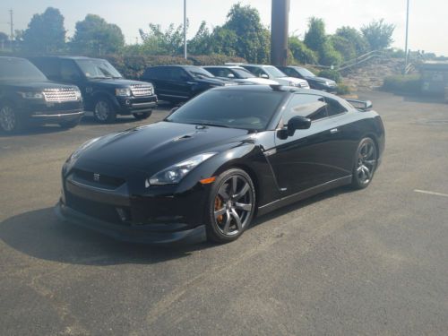 2009 nissan gt-r premium cobb tuned 21k miles black black low miles