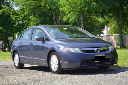 Honda civic hybrid - navigation - great condition - low miles