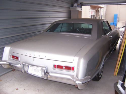 1963 buick riviera silver