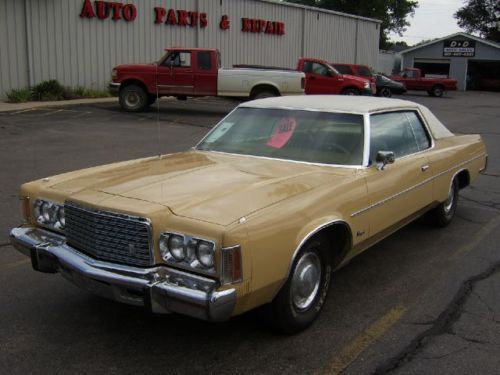 1975 chrysler newport