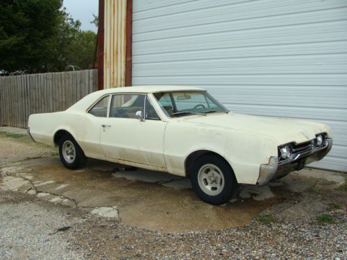 1967 oldsmobile cutlass f85 2dr post. old school hotrod ,texas