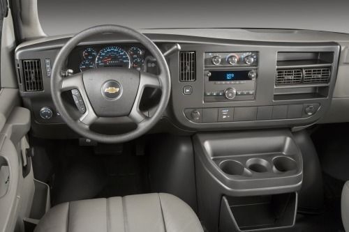 2011 Chevrolet Express passenger van, US $16,500.00, image 2