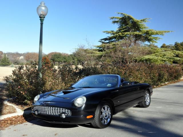 2004 - ford thunderbird