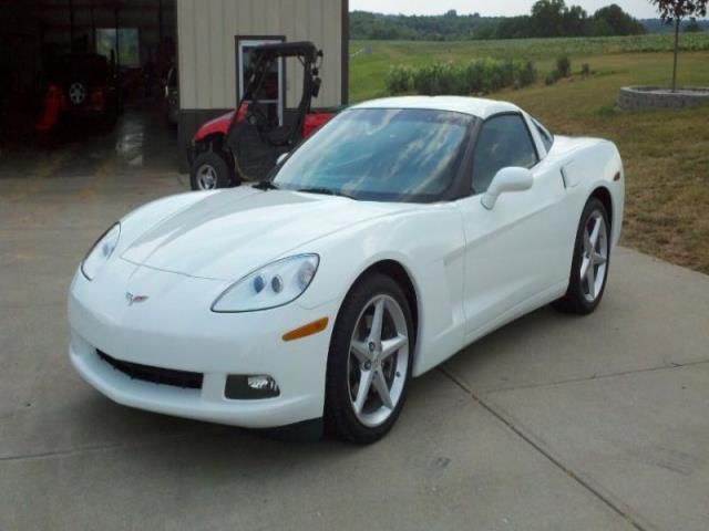 2011 - chevrolet corvette