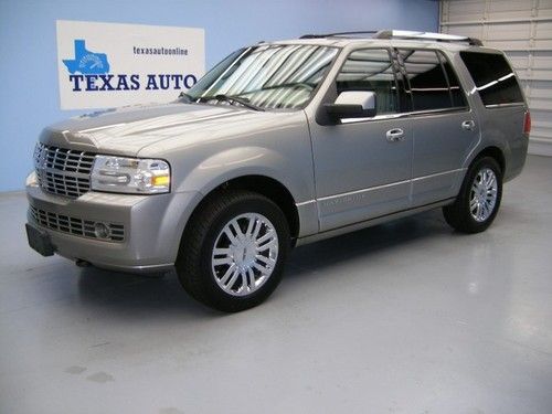 We finance!!!  2008 lincoln navigator limited ed. 4x4 auto roof nav tv 3rd row!!