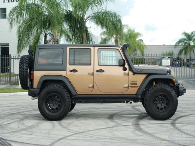 Jeep: wrangler unlimited sport utility 4-door