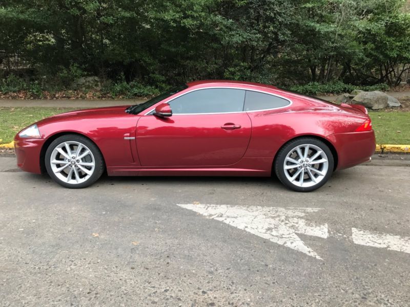 2010 jaguar xkr coupe