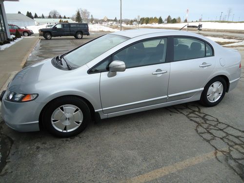 2006 honda civic hybrid sedan 4-door 1.3l super clean 42-45 mpg!