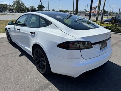 2022 tesla model s
